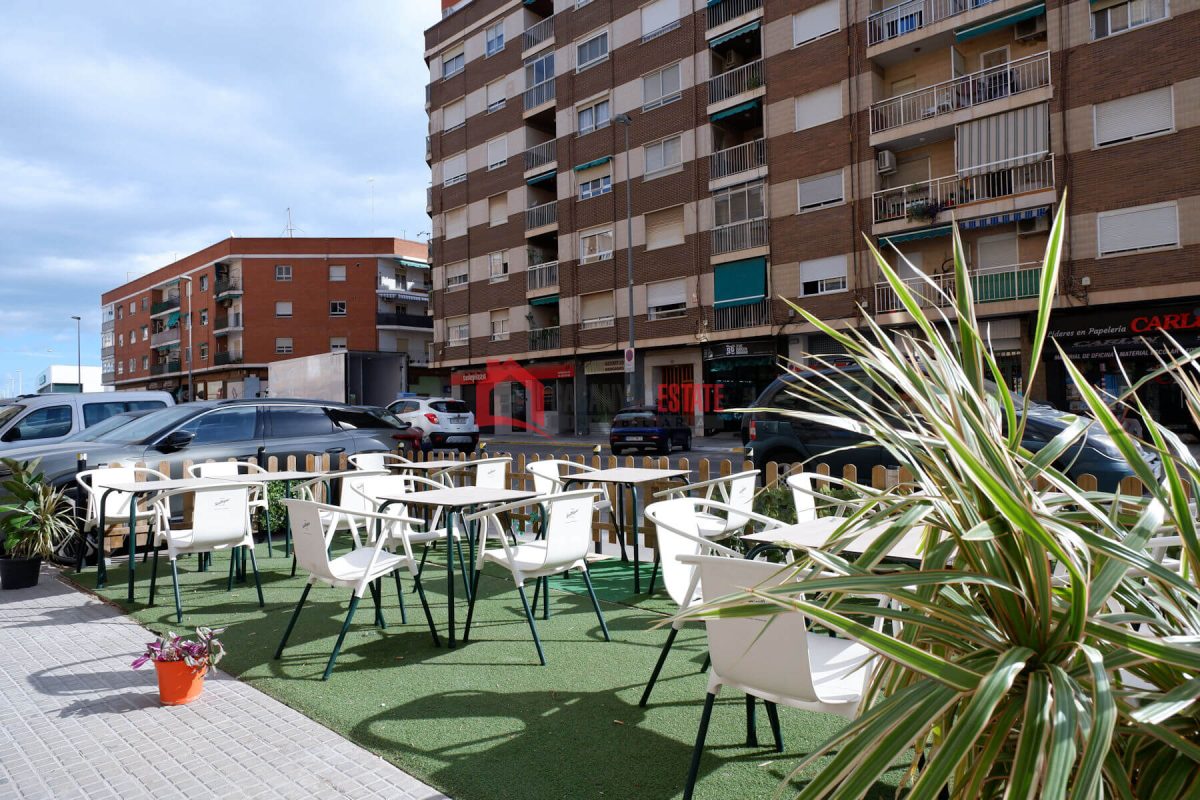 Commercial premises en alquiler en Sagunto — Foto 2