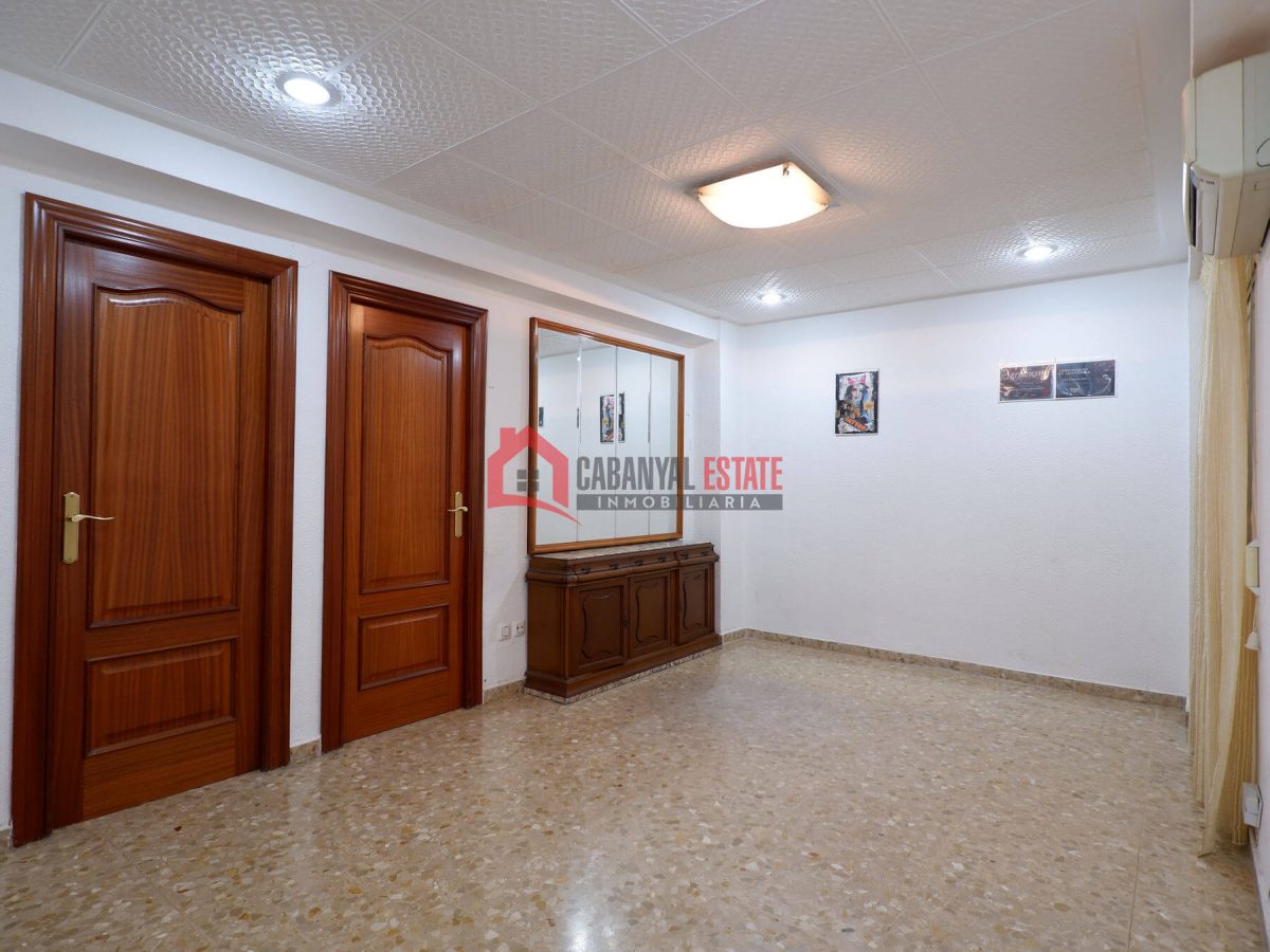 Apartment en venta en Valencia — Foto 1