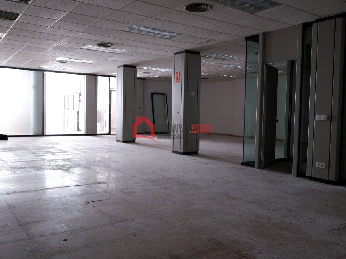 Commercial premises en alquiler en Sagunto — Foto 3