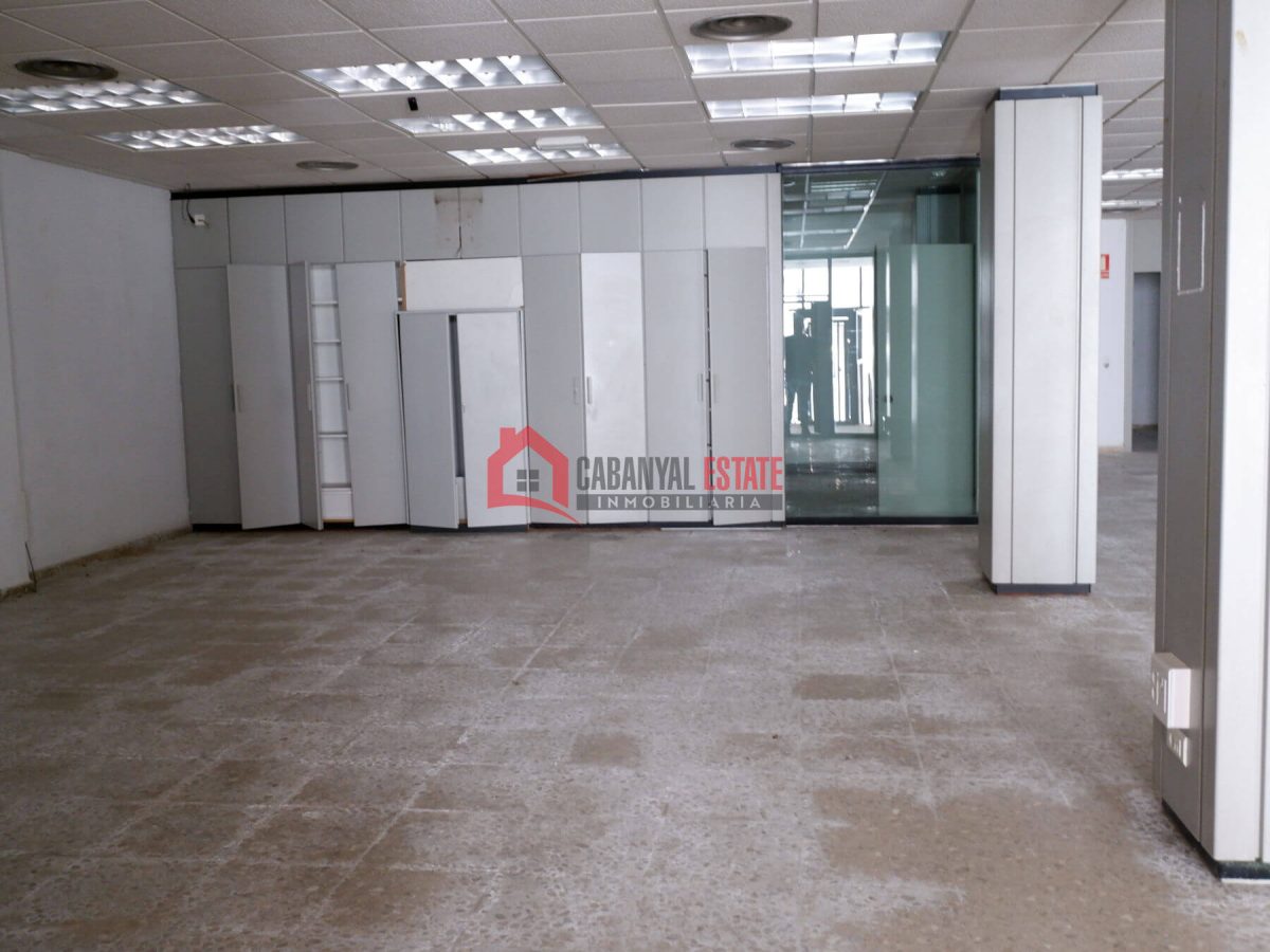 Commercial premises en alquiler en Sagunto — Foto 5