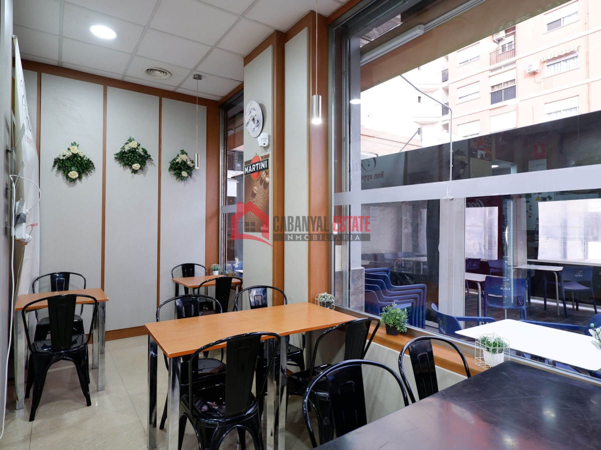 Commercial premises en alquiler en Valencia — Foto 8