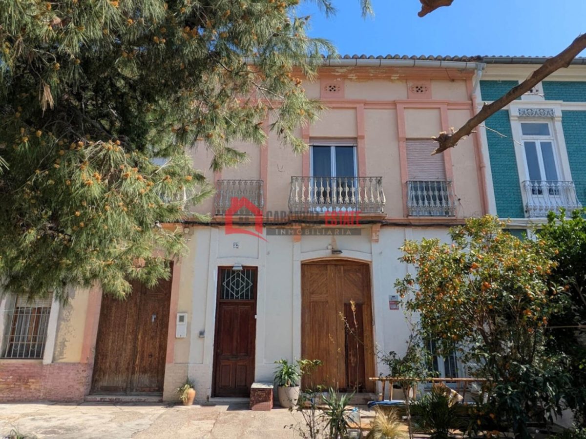 Apartment en venta en Valencia — Foto 1