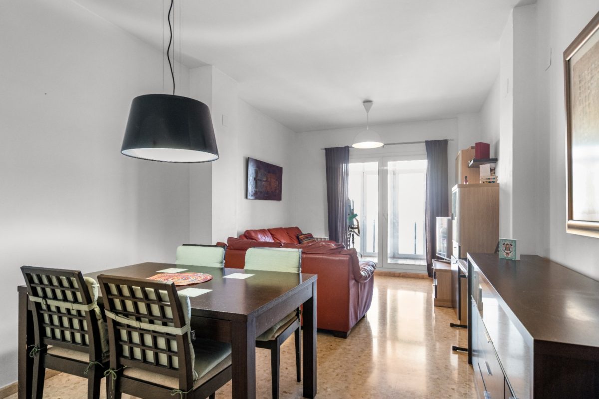 Apartment en venta en Paterna — Foto 1