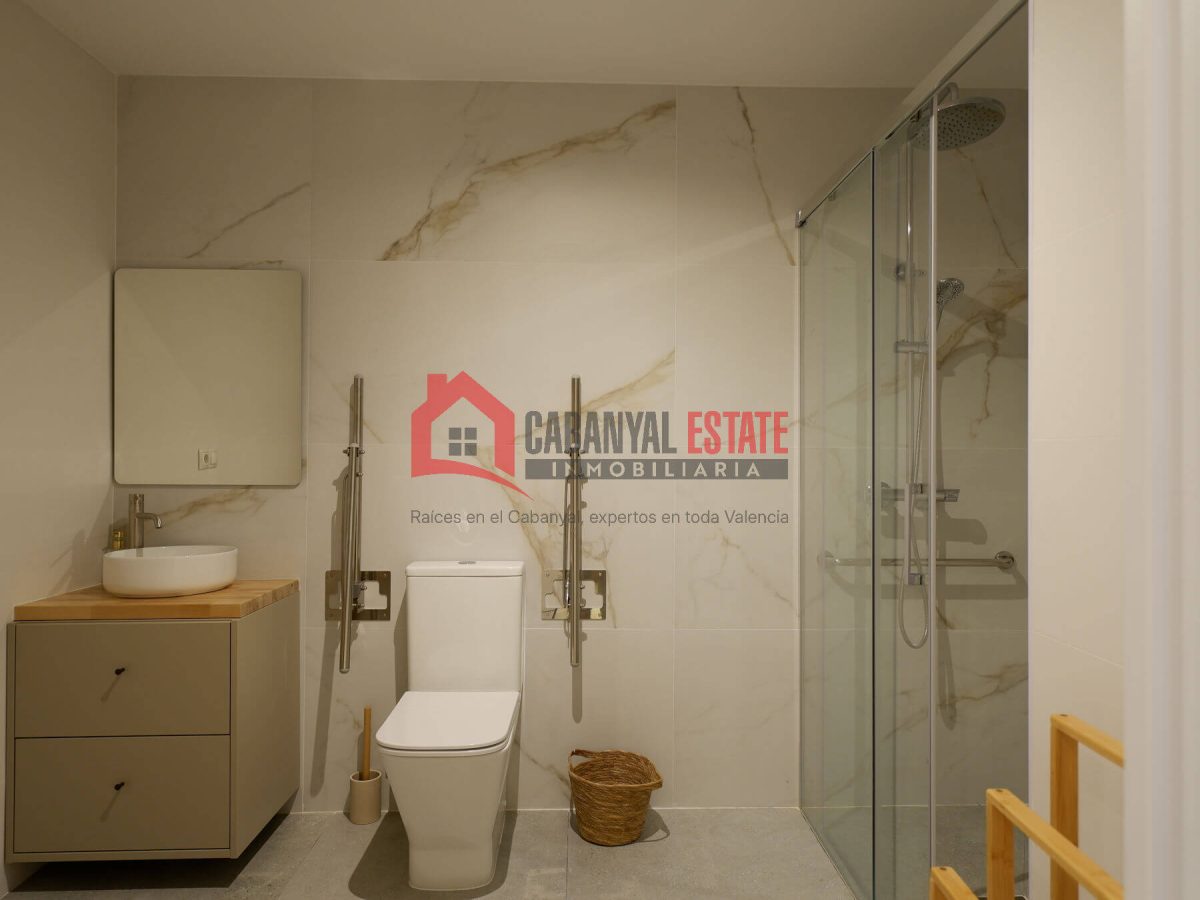Apartment en venta en Valencia — Foto 23