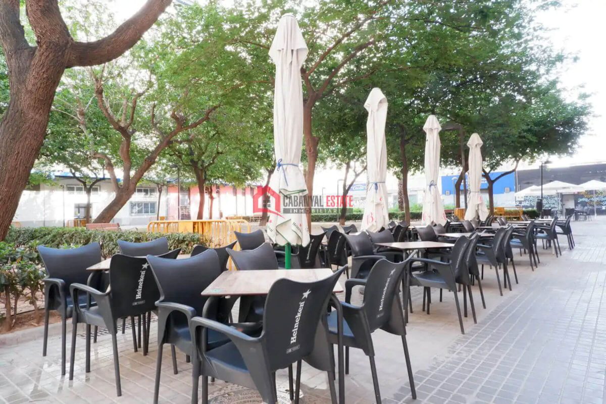 Commercial premises en venta en Valencia — Foto 26