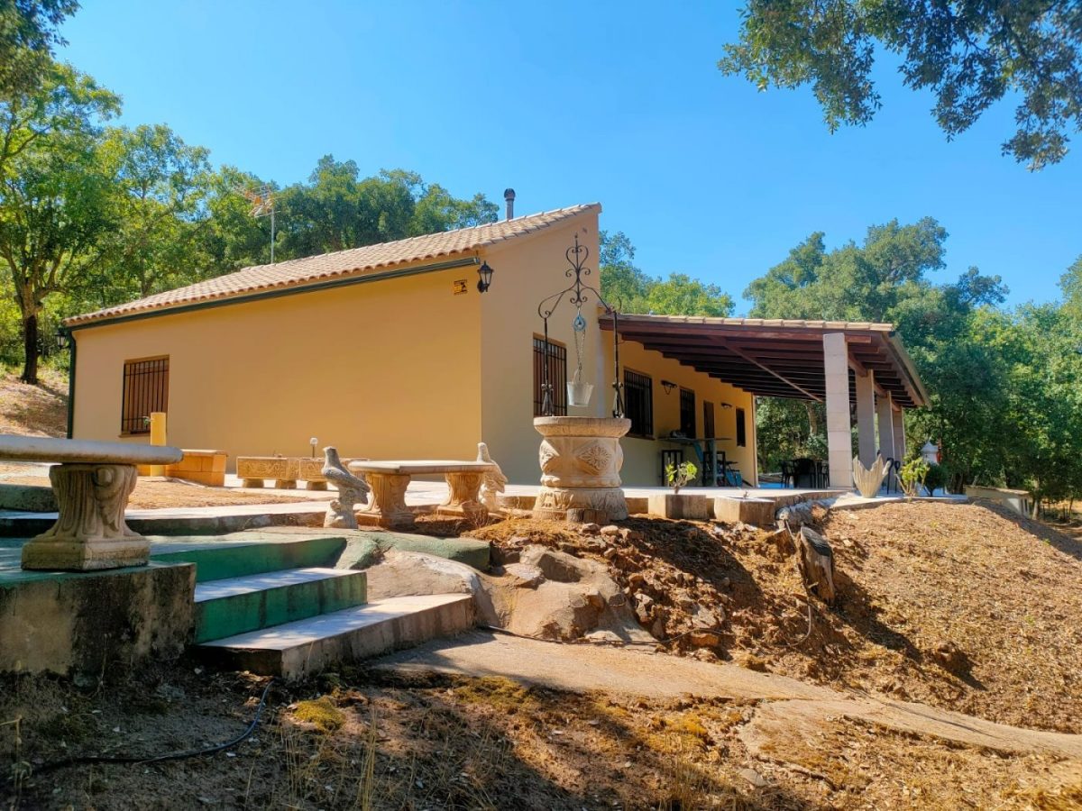 Detached house en alquiler en Fuencaliente — Foto 1
