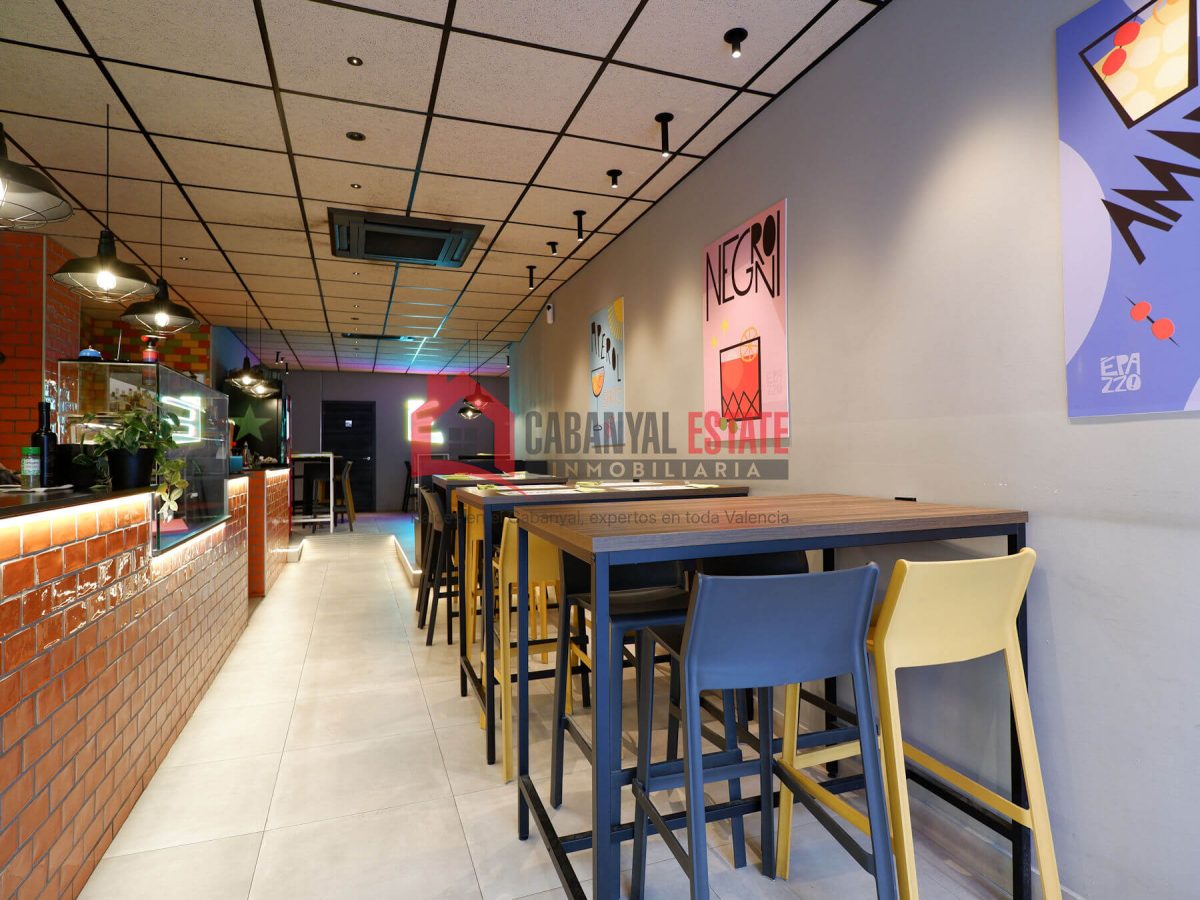 Commercial premises en alquiler en Valencia — Foto 2
