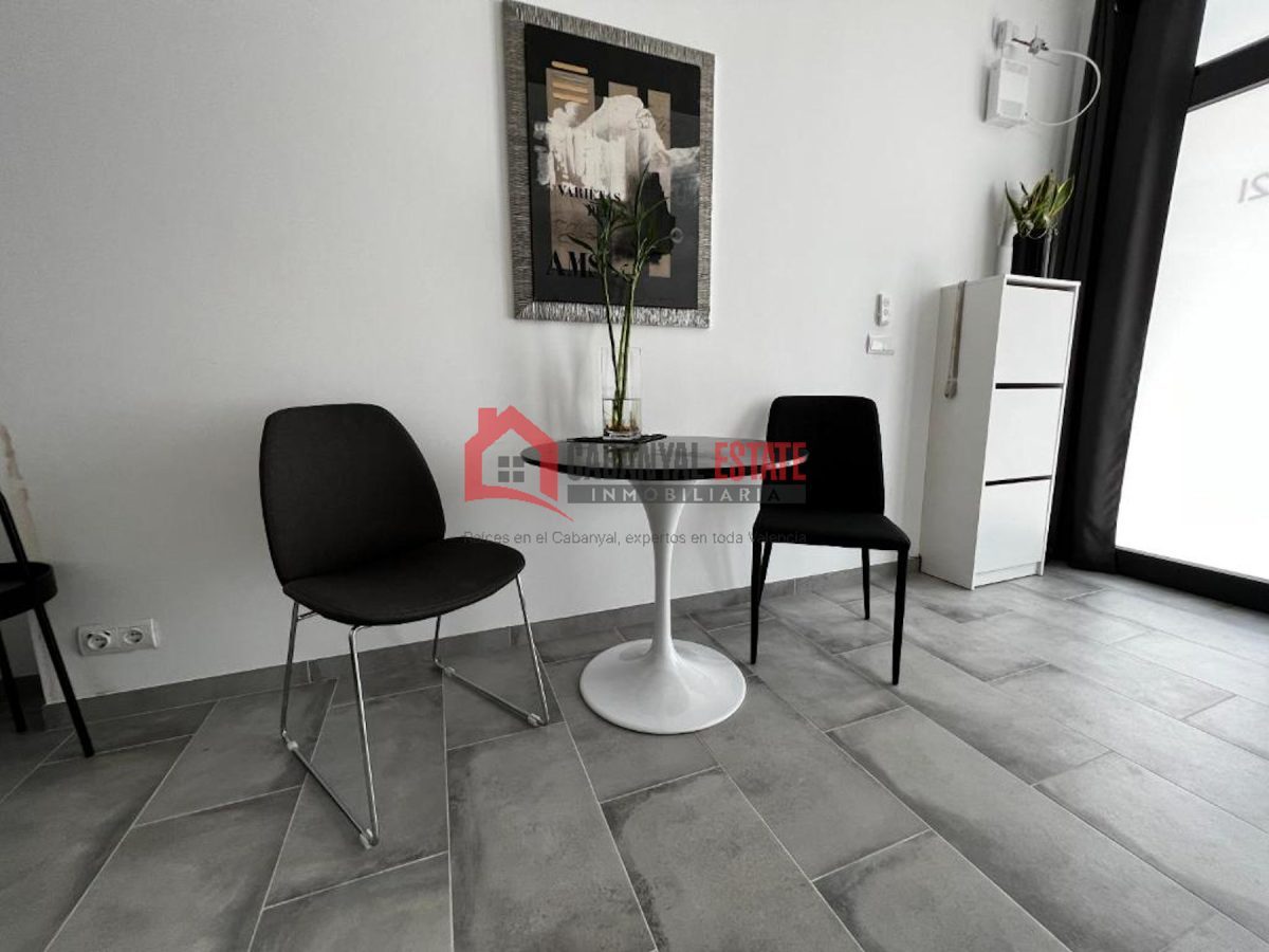 ¿Buscas una inversión inmobiliaria que genere ingresos inmediatos y tenga un gran potencial de revalorización? Desde Cabanyal Estate te presentamos en exclusiva esta planta baja única ubicada en la ca — Foto 19