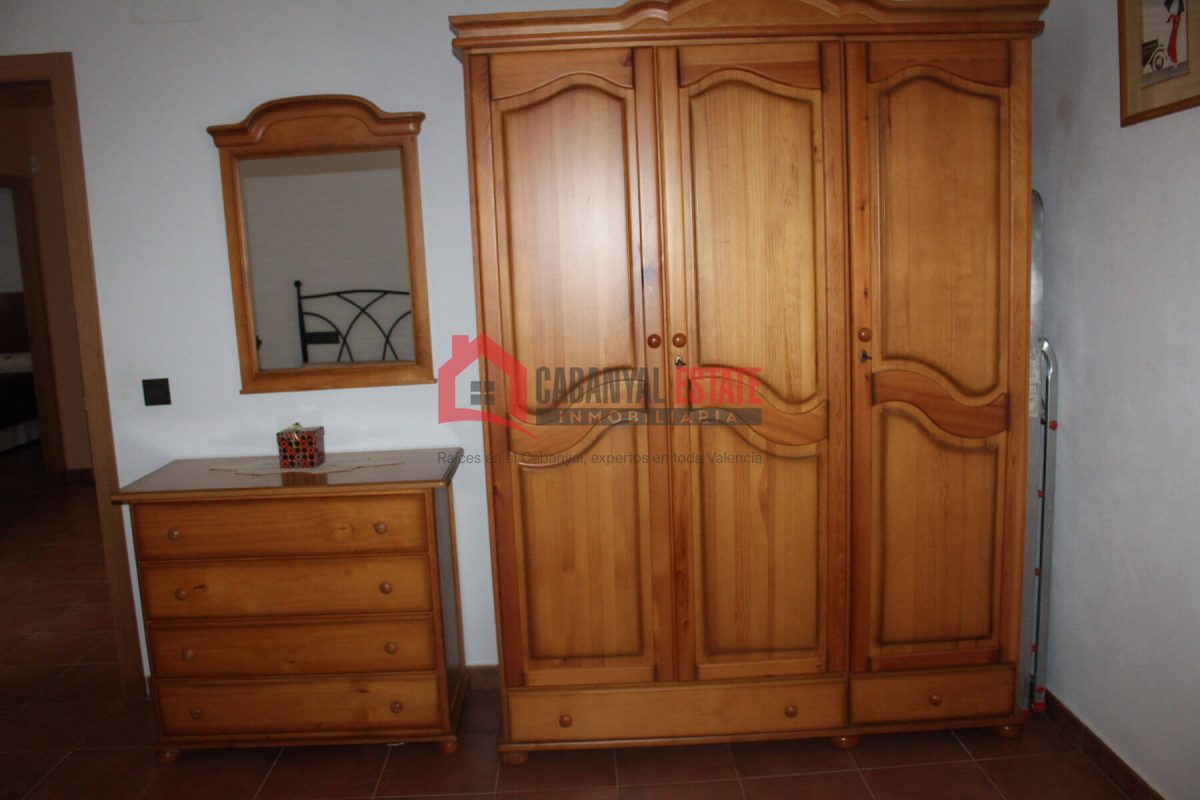 Descubra el equilibrio perfecto entre tranquilidad, exclusividad y accesibilidad en este chalet independiente único enclavado en la serena campiña de Fuencaliente (Ciudad Real). Situado junto a un cot — Foto 20