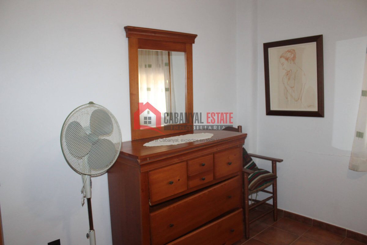Descubra el equilibrio perfecto entre tranquilidad, exclusividad y accesibilidad en este chalet independiente único enclavado en la serena campiña de Fuencaliente (Ciudad Real). Situado junto a un cot — Foto 22