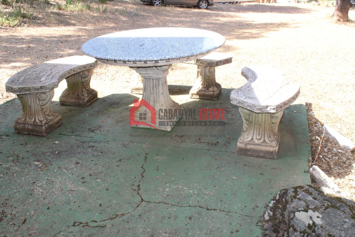 Descubra el equilibrio perfecto entre tranquilidad, exclusividad y accesibilidad en este chalet independiente único enclavado en la serena campiña de Fuencaliente (Ciudad Real). Situado junto a un cot — Foto 46
