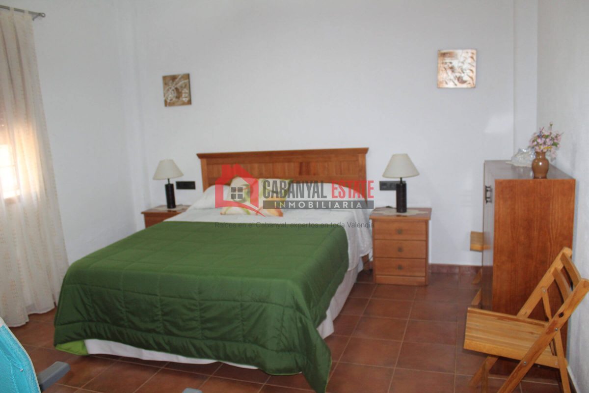 Descubra el equilibrio perfecto entre tranquilidad, exclusividad y accesibilidad en este chalet independiente único enclavado en la serena campiña de Fuencaliente (Ciudad Real). Situado junto a un cot — Foto 21