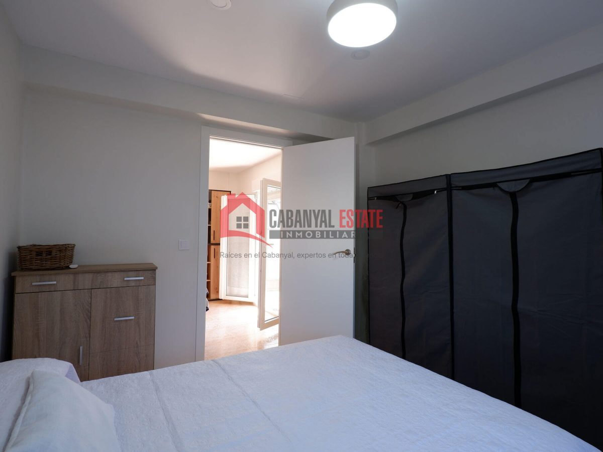 ¿Buscas un hogar listo para entrar a vivir, lleno de luz y ubicado en una de las zonas más demandadas de Valencia? Este fantástico piso esquinero de 83 m² construidos es la opción perfecta: está compl — Foto 29