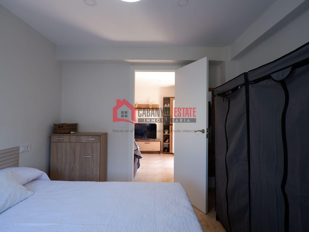 ¿Buscas un hogar listo para entrar a vivir, lleno de luz y ubicado en una de las zonas más demandadas de Valencia? Este fantástico piso esquinero de 83 m² construidos es la opción perfecta: está compl — Foto 28
