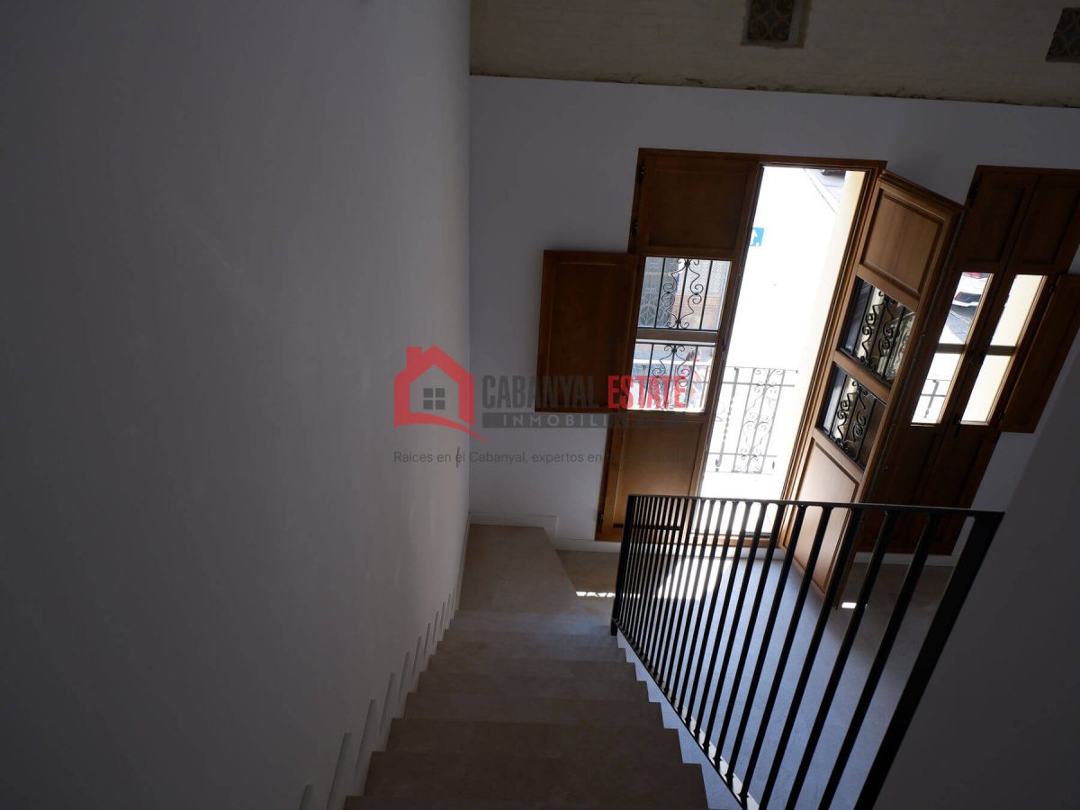 ¿Buscas la autenticidad del barrio marinero sin renunciar al máximo confort contemporáneo? Cabanyal Estate te presenta esta espectacular vivienda de 80 m² construidos, a estrenar, ubicada en una emble — Foto 28