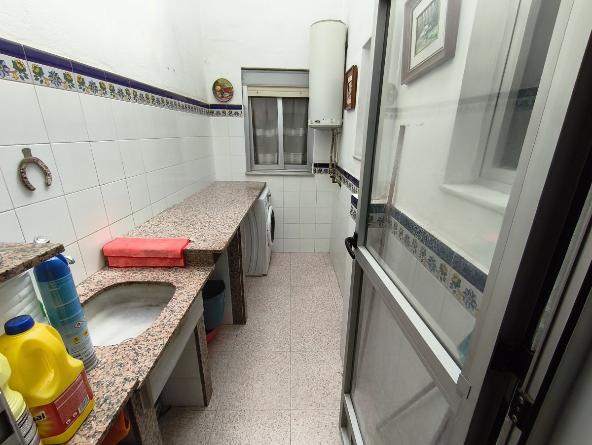 Venta Casa Sueca Céntrica con Garaje — Foto 10
