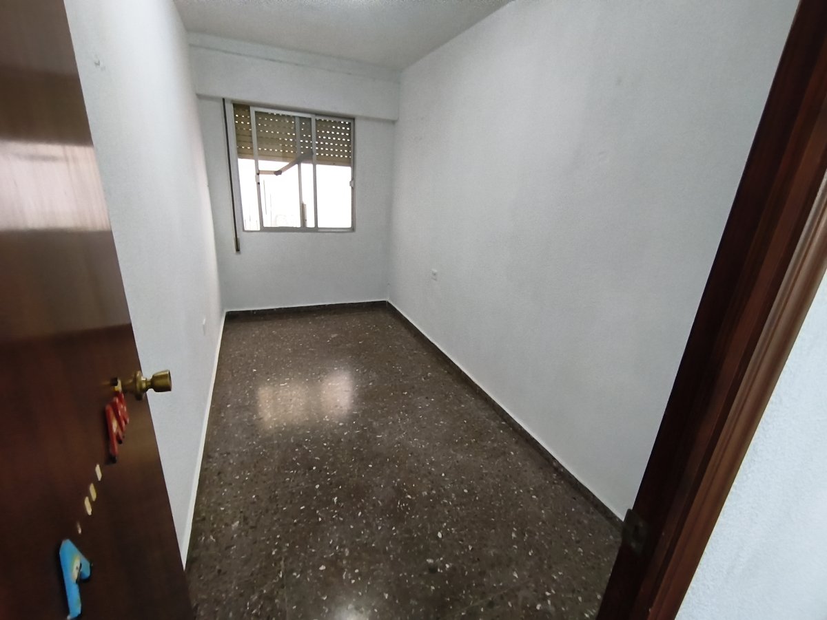 Venta Piso Alginet Terraza de 30mts — Foto 5