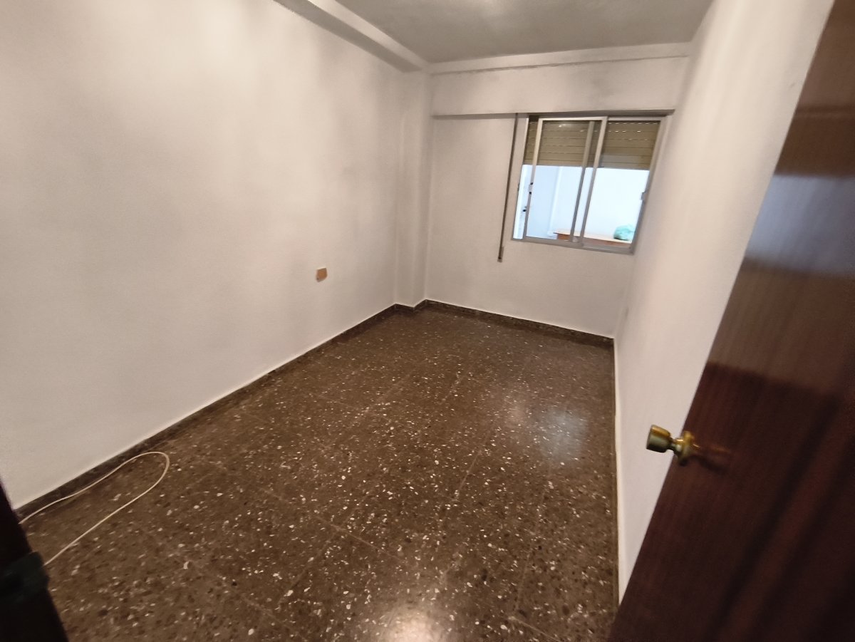 Venta Piso Alginet Terraza de 30mts — Foto 4
