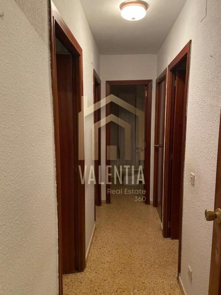 Piso en alquiler en Valencia — Foto 6