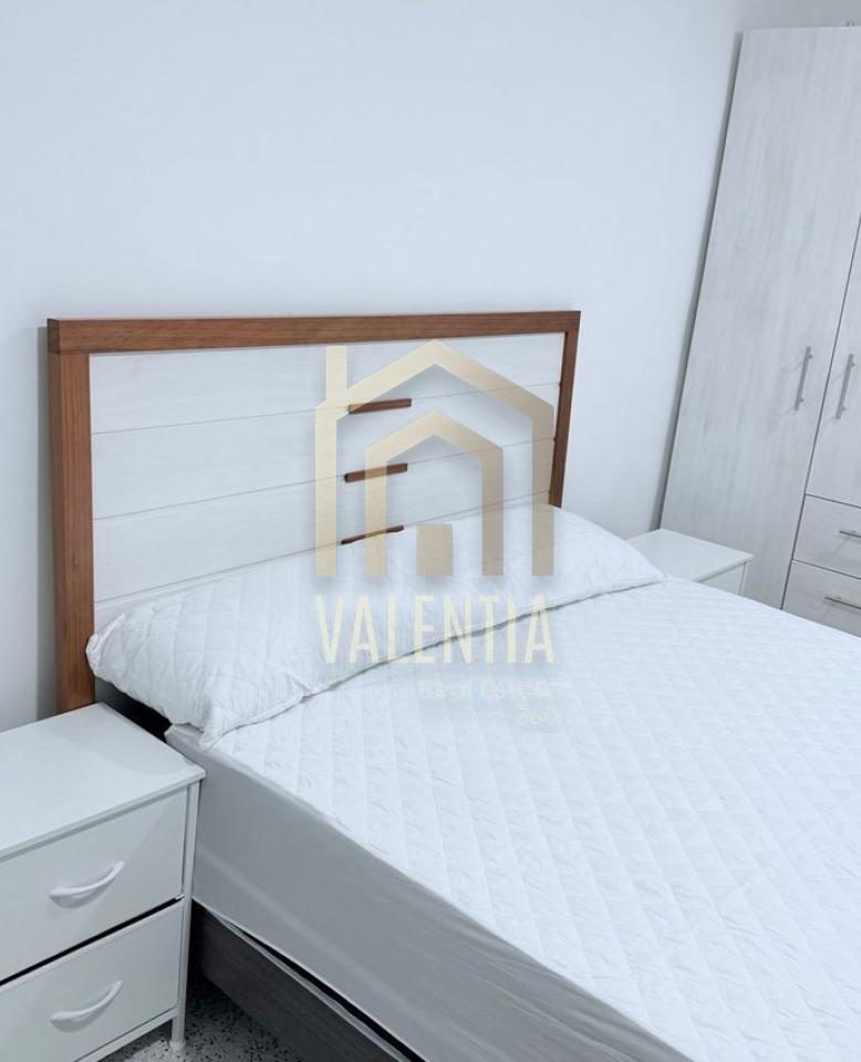 Piso en alquiler en València — Foto 2