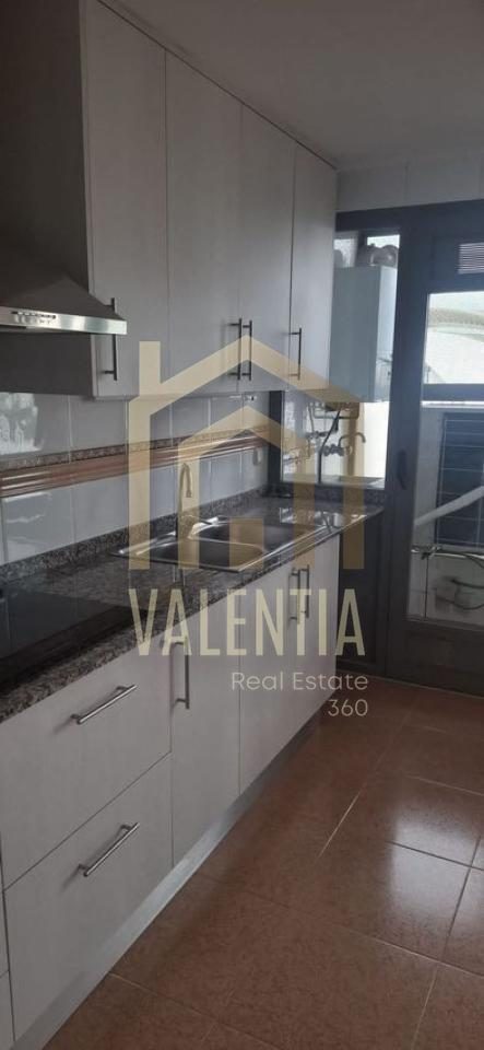 Piso en alquiler en València — Foto 4