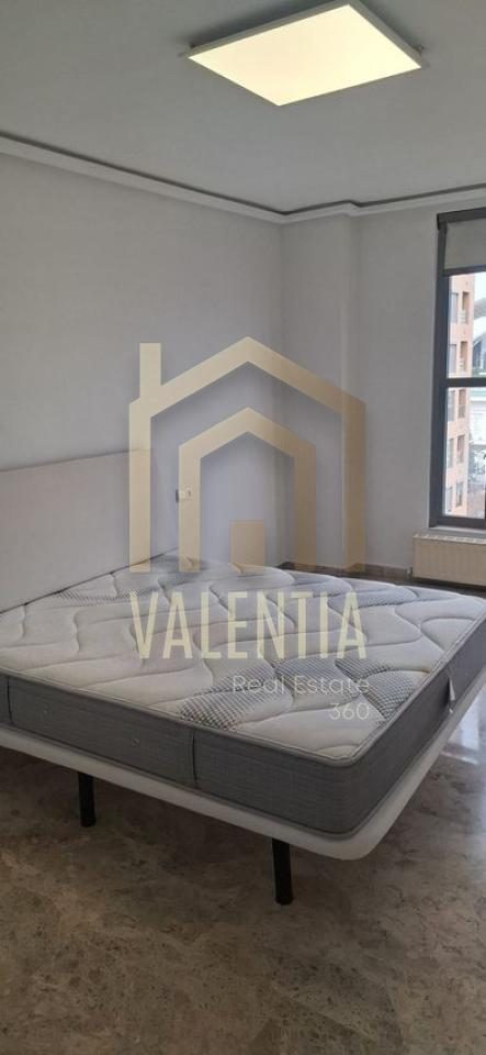 Piso en alquiler en València — Foto 3