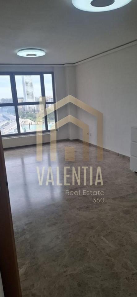 Piso en alquiler en València — Foto 2