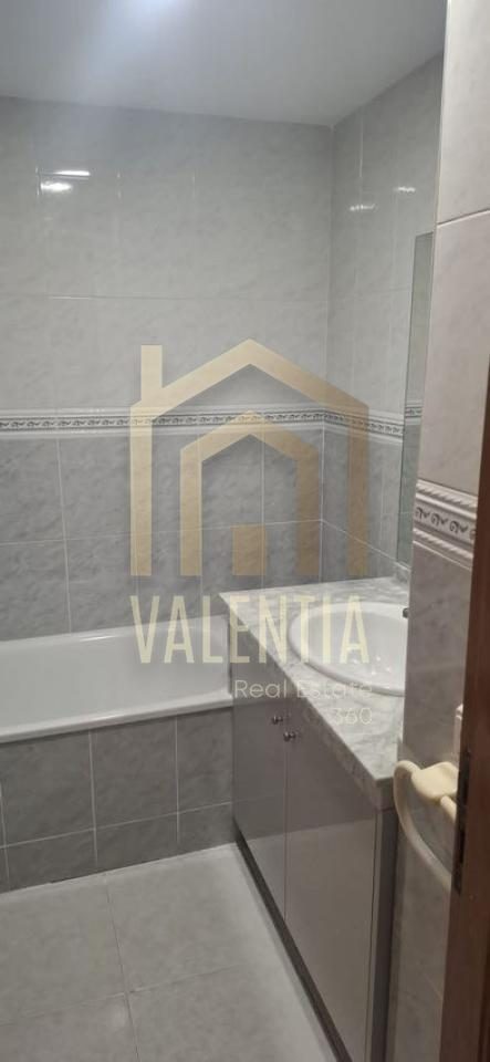 Piso en alquiler en València — Foto 12
