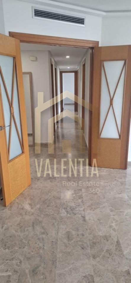 Piso en alquiler en València — Foto 8