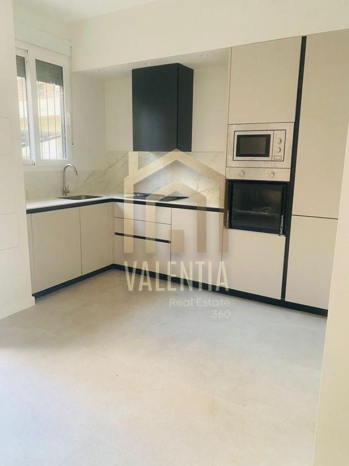 Piso en venta en Paterna — Foto 1