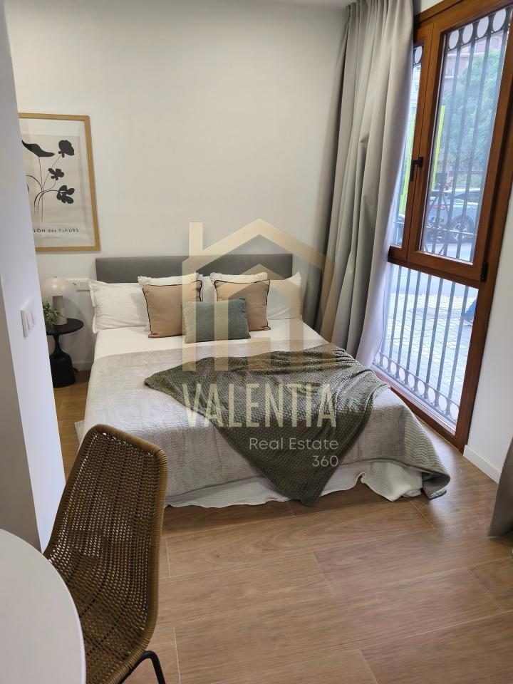 Casa en venta en Valencia — Foto 1