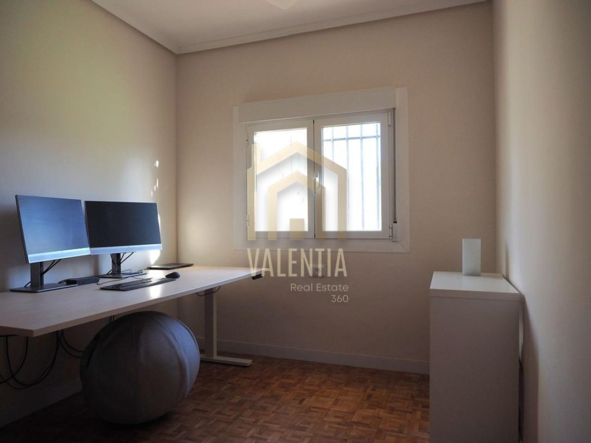 Chalet en venta en Paterna — Foto 13