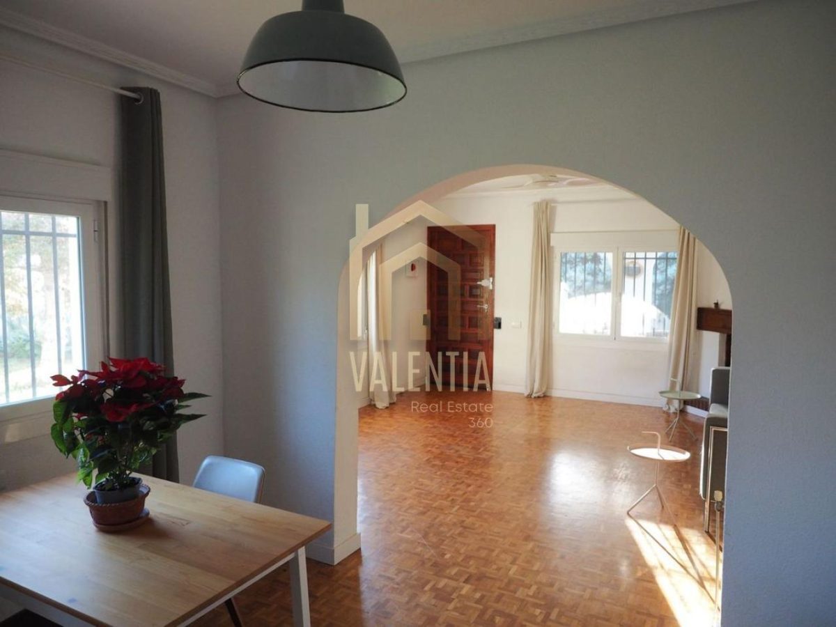 Chalet en venta en Paterna — Foto 4
