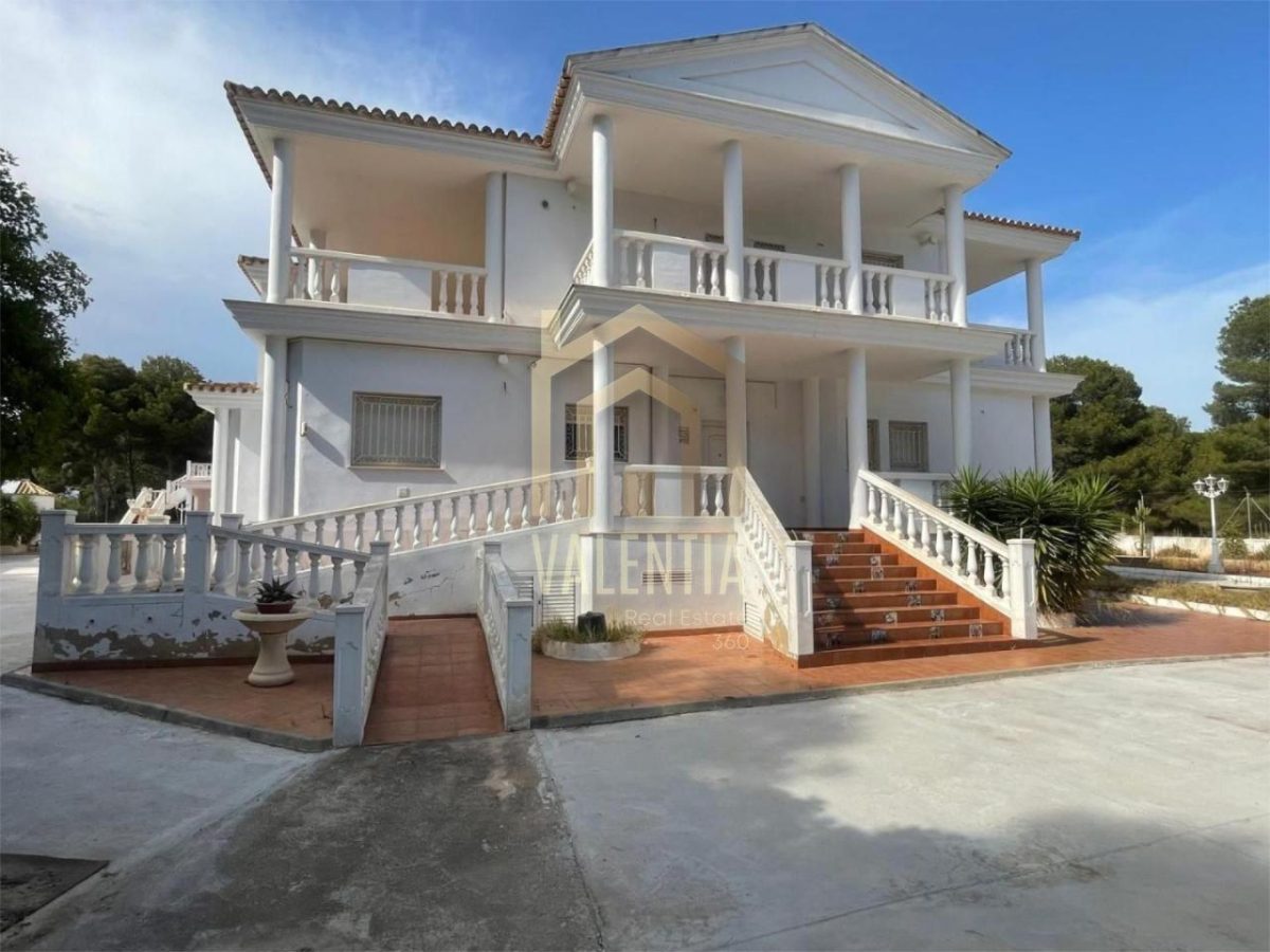 Chalet en venta en Los Pinares - La Masia — Foto 4