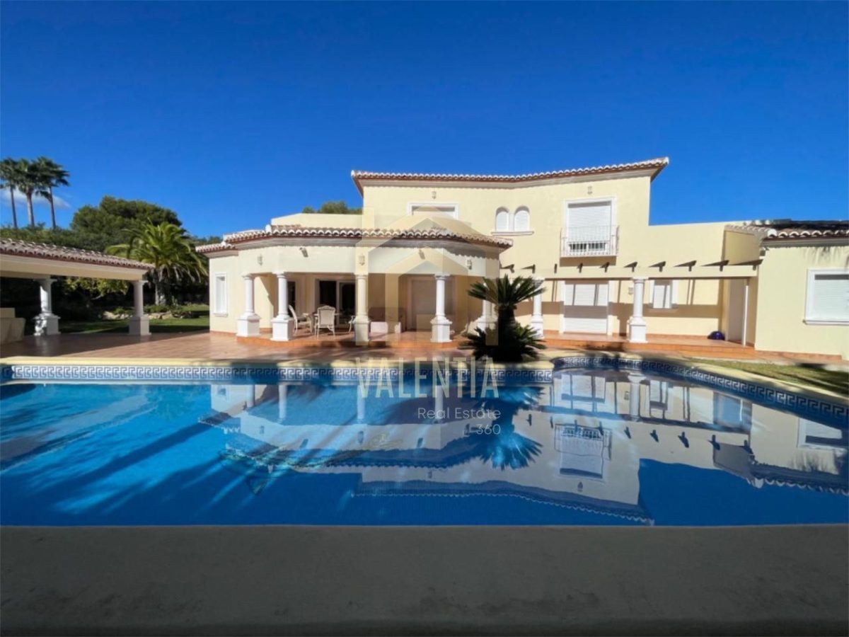 Chalet en venta en Partides comunes - Adsubia — Foto 1