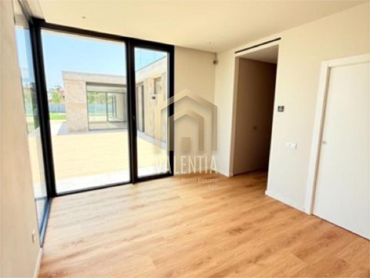 Chalet en venta en Torre en Conill - Cumbres de San Antonio — Foto 19