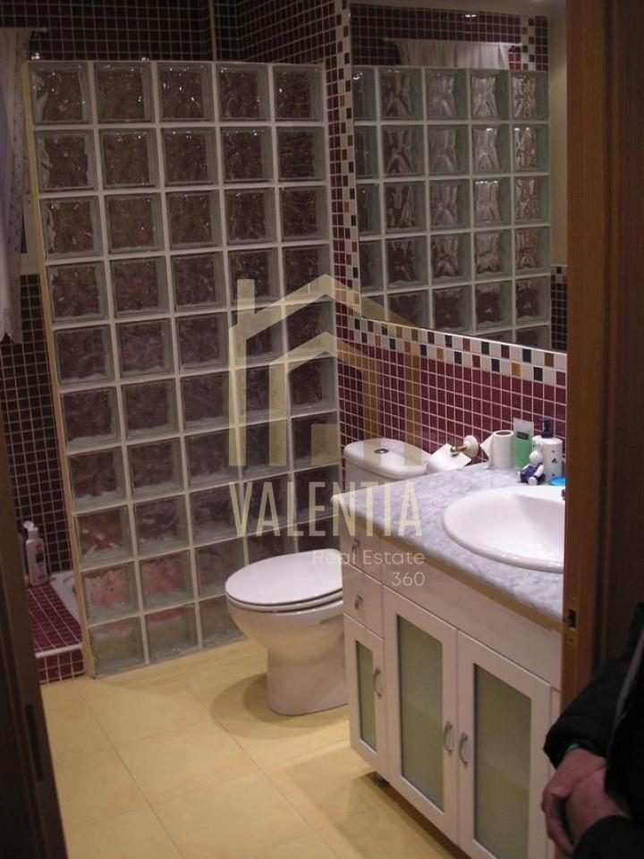 Chalet en venta en Monserrat — Foto 15
