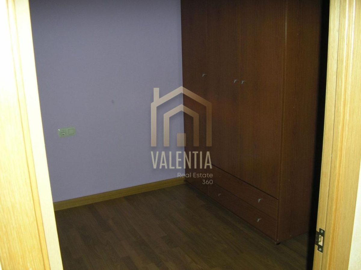 Chalet en venta en Monserrat — Foto 11