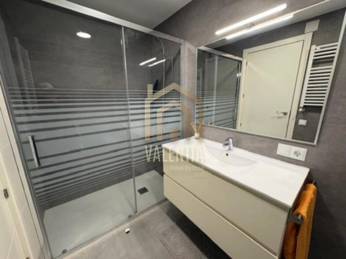 Chalet en alquiler en El Puig de Santa Maria — Foto 18