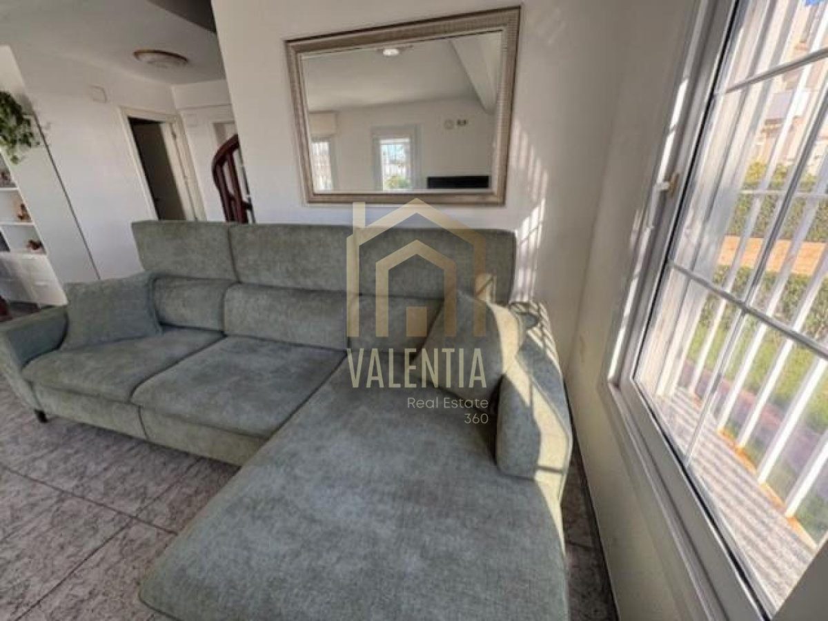 Chalet en alquiler en El Puig de Santa Maria — Foto 7