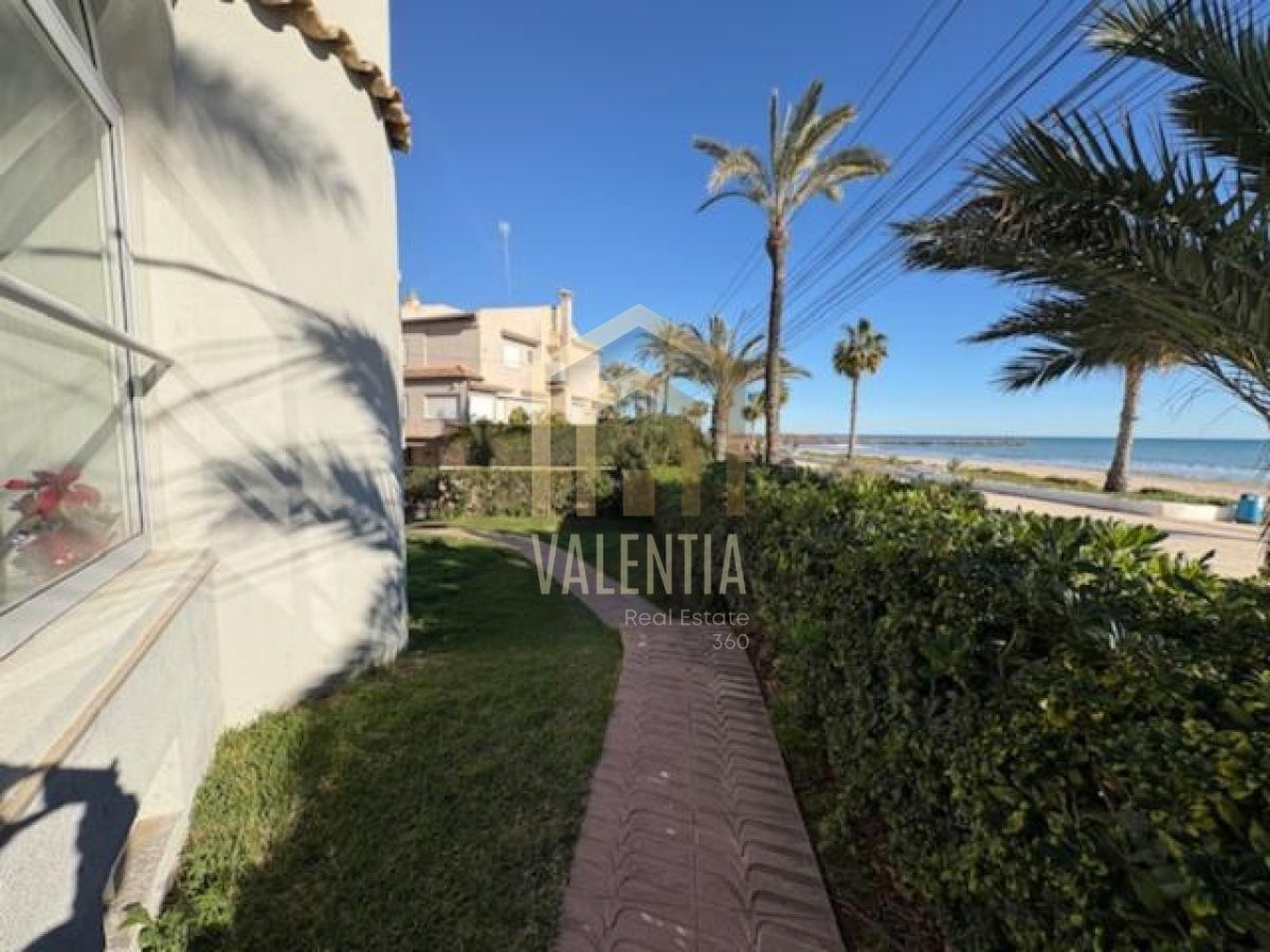 Chalet en alquiler en El Puig de Santa Maria — Foto 37