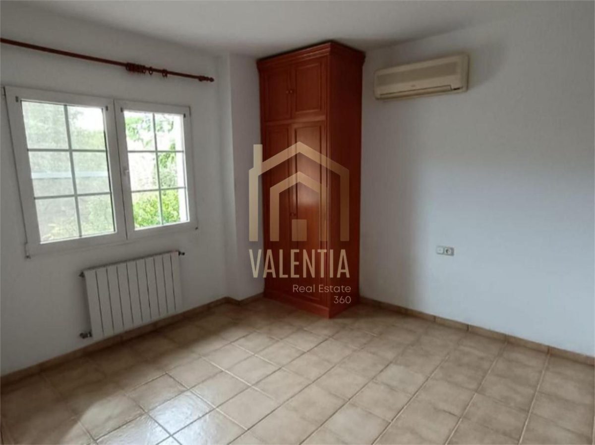 Chalet en alquiler en Alfinach - Los Monasterios — Foto 11