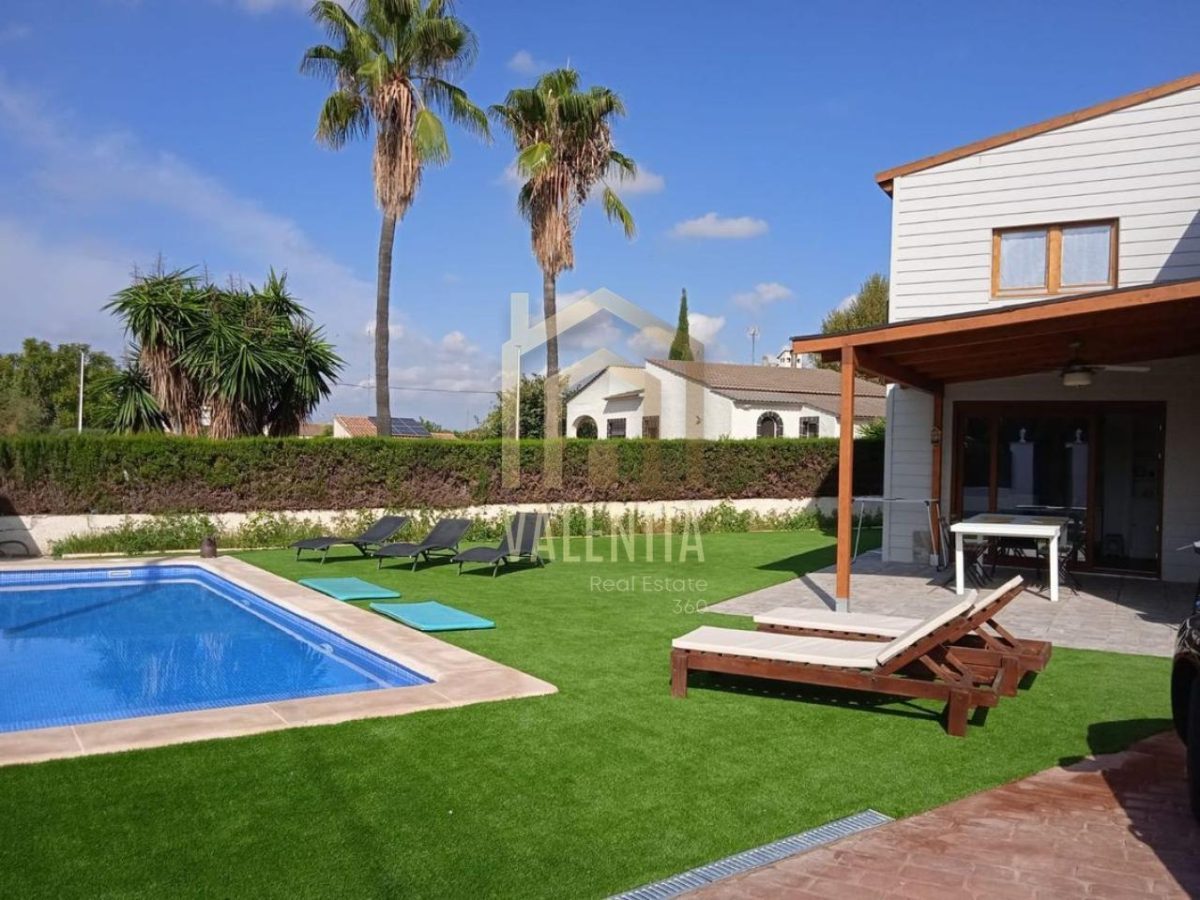 Casa en alquiler — Foto 1