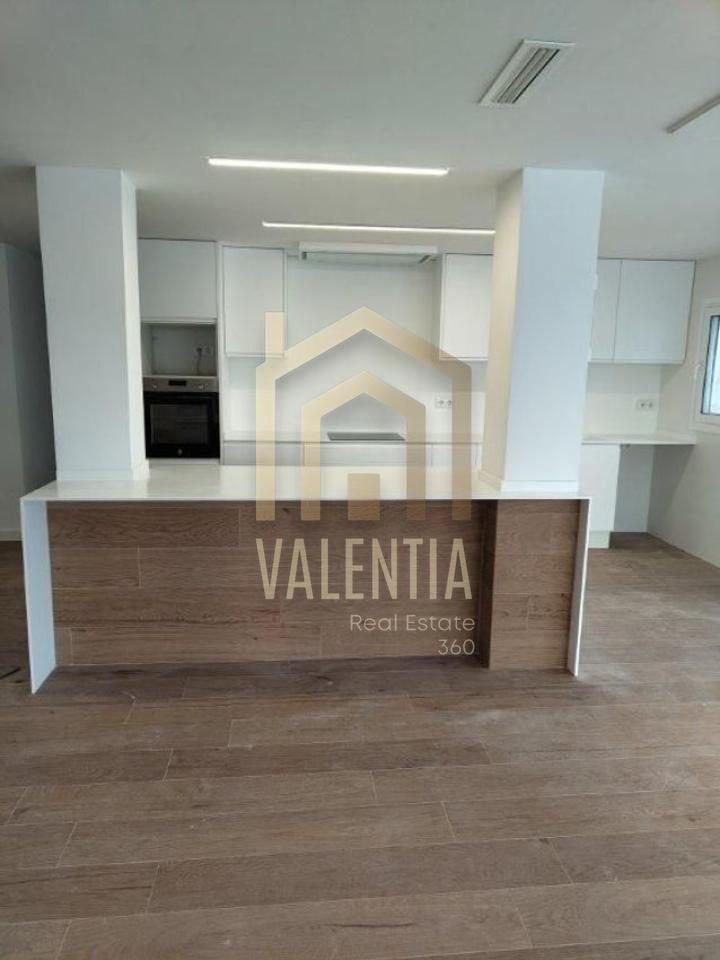 Chalet en alquiler en Paterna — Foto 4