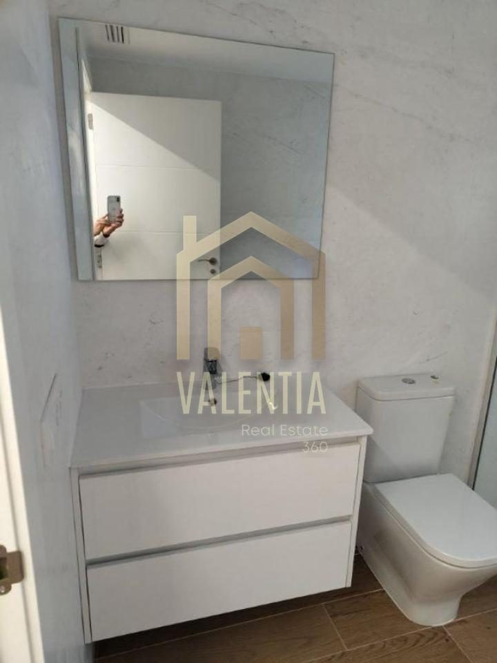 Chalet en alquiler en Paterna — Foto 9