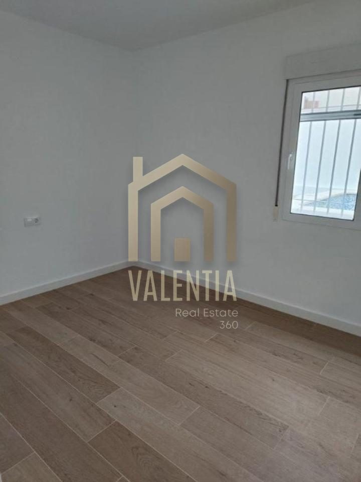 Chalet en alquiler en Paterna — Foto 21