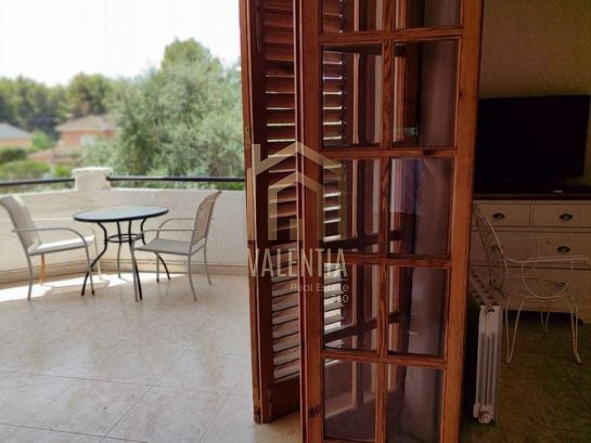 Chalet en alquiler en Serra — Foto 3