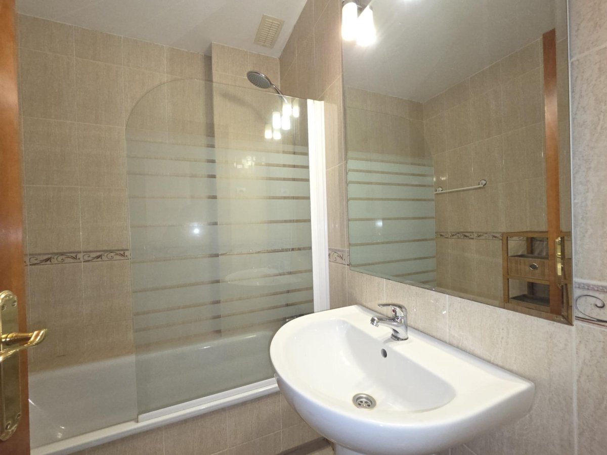 Piso en venta en Mijas Costa - 2 hab, terraza — Foto 9