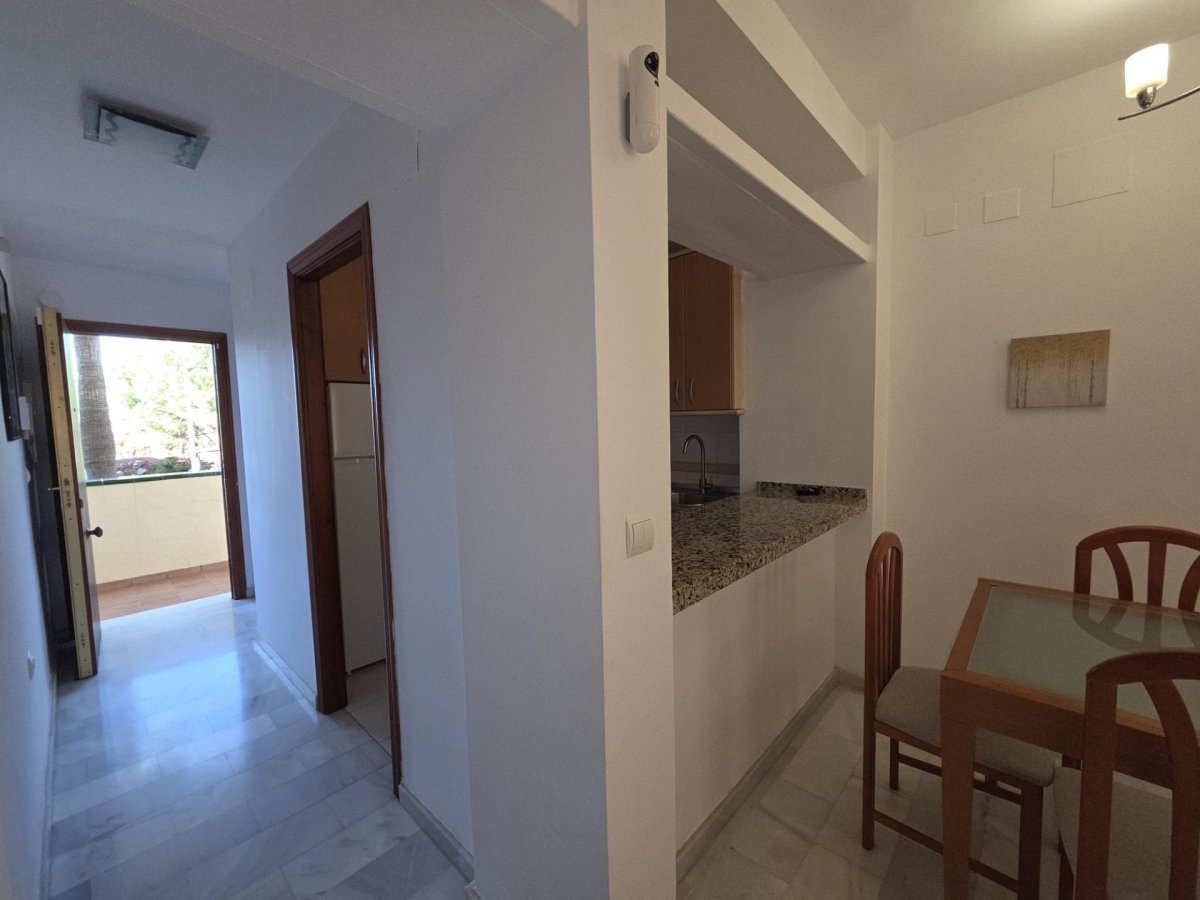 Piso en venta en Mijas Costa - 2 hab, terraza — Foto 12