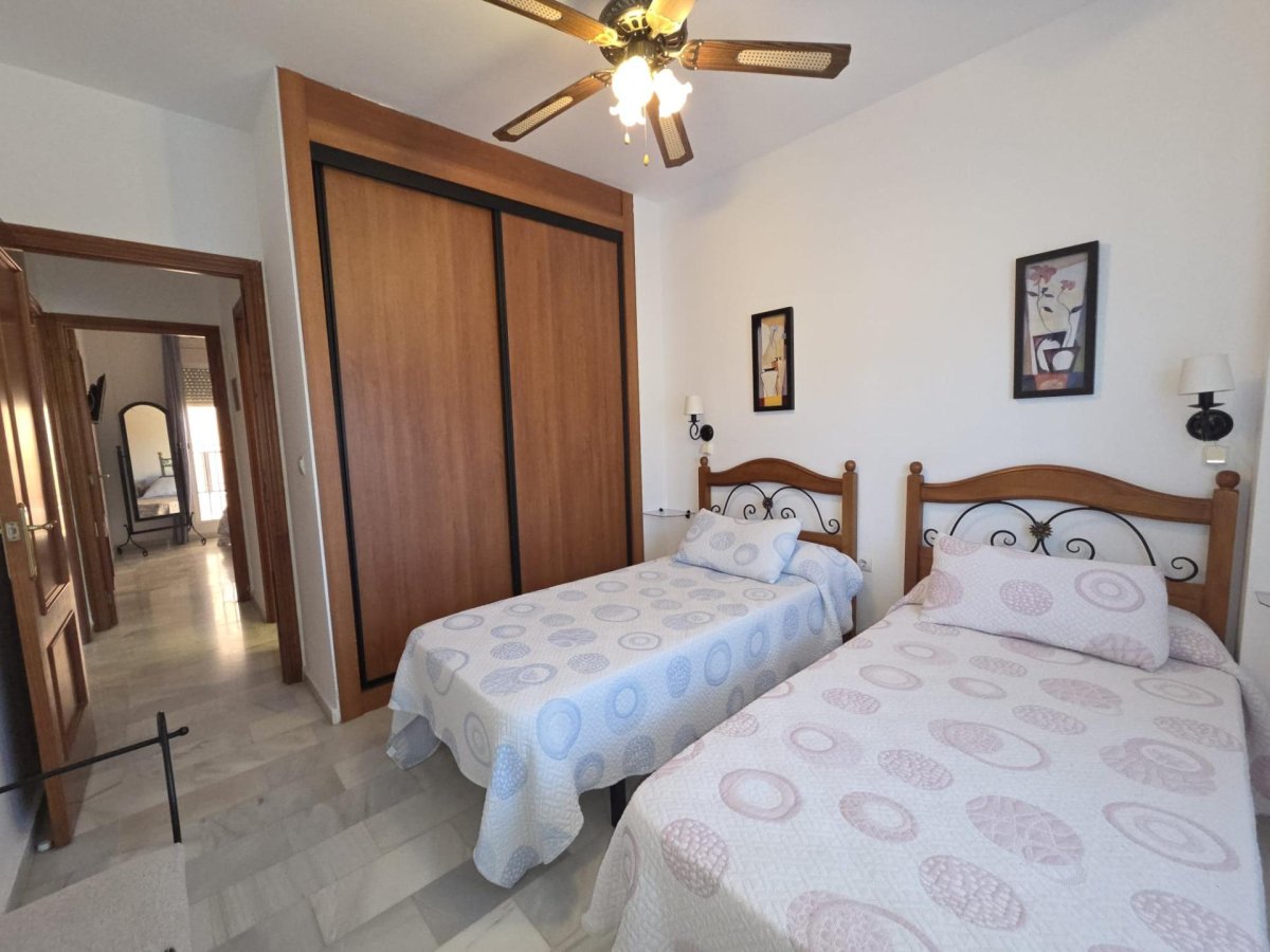 Piso en venta en Mijas Costa - 2 hab, terraza — Foto 5